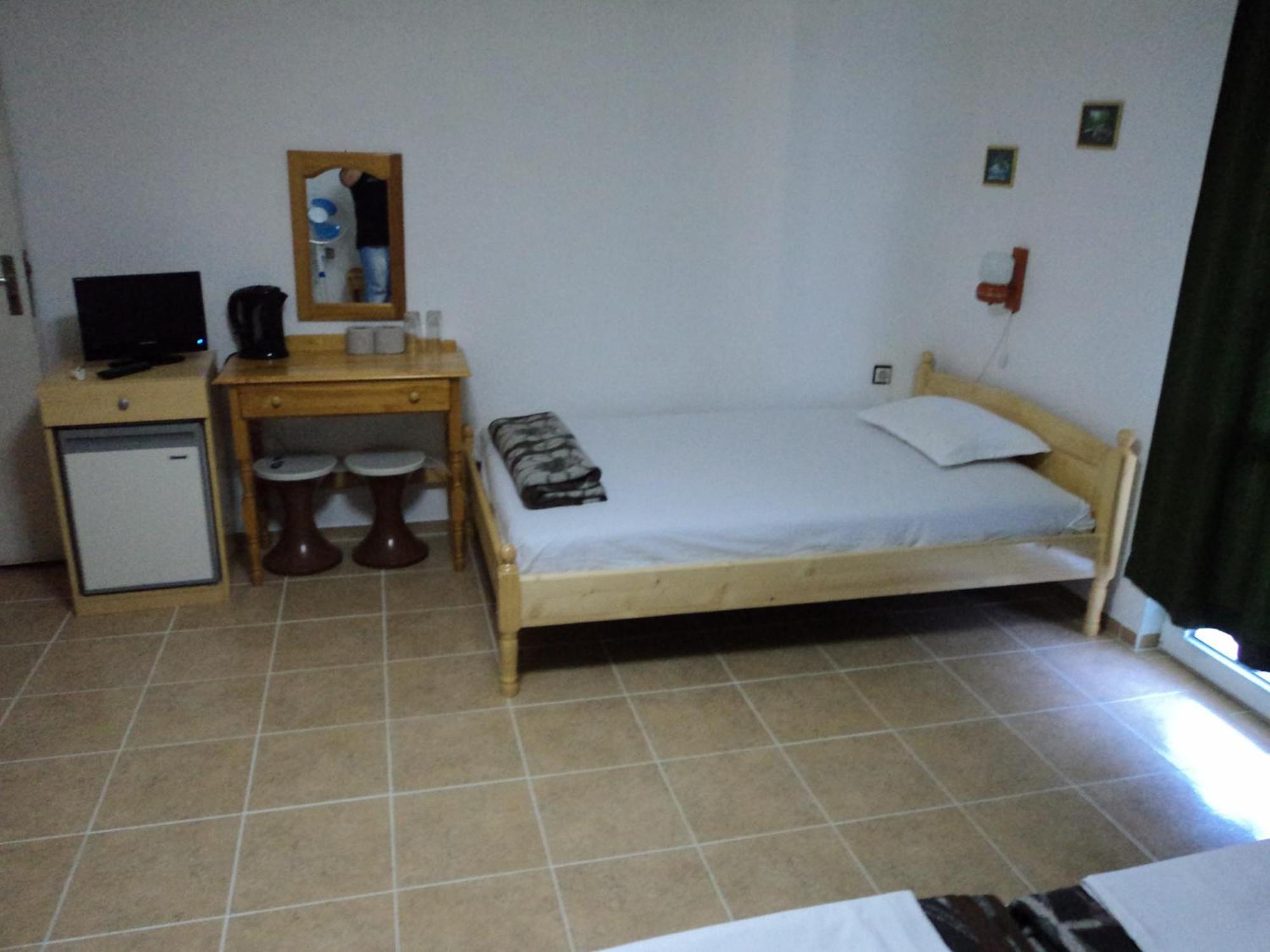 Guest House Drazhev オブゾー エクステリア 写真